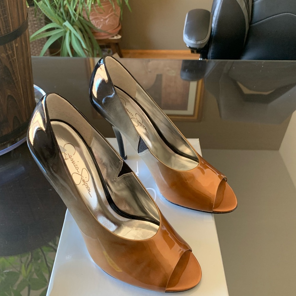 JESSICA SIMPSON HEELS